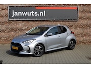 Toyota Yaris - 1.5 Hybrid 115 Dynamic + Comfort Pack