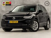 Volkswagen Tiguan - 1.5 TSI Life Sport 150Pk Automaat (VIRTUAL COCKPIT, APPLE CA