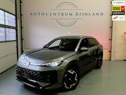 Volkswagen T-Roc - 1.5 TSI R-Line Edition Apple Carplay, Adap. cruise, Stoel/st