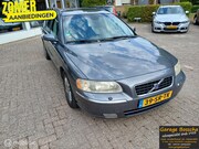 Volvo V70 - 2.4 D5 Summum Automaat