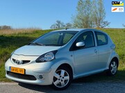 Toyota Aygo - 1.0 / 5-DRS / AIRCO / ZUINIG
