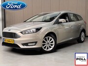 Ford Focus - 125pk Titanium Navi Trekhaak Half Leer Winter Parking pack W