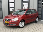 Volkswagen Polo - 1.4-16V Trendline | Airco | NWE APK |
