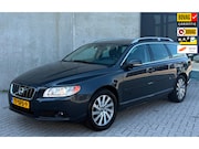 Volvo V70 - 1.6 T4 Limited Edition 2011 Grijs BLISS|ADAPT|APK