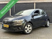 Dacia Sandero - 1.0 Essential Airco / CV afstandsbediend / 11.976 KM NAP 1e