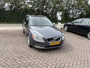 Volvo V70 - 2.0T R-Edition AUTOMAAT LEER NAVI STOELVERWARMING
