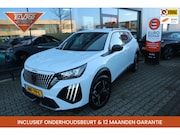 Peugeot 2008 - 1.2 PureTech Allure Pack NAVI CAMERA PDC V+A KEYLESS RIJKLAA