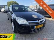 Opel Astra - 1.6 Executive, Airco, Cruise, P.sensoren, Trekhaak