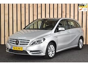 Mercedes-Benz B-klasse - 180 Ambition Trekhaak 113dkm 2e eig. Clima Cruise LED PDC V+