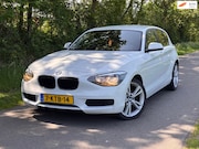 BMW 1-serie - 118d | Airco + Stoelverwarming Nu € 3.950,