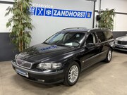 Volvo V70 - 2.4 Edition II // Apk tot 22-11-2026!! // goed rijdend en ne