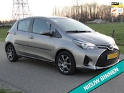 Toyota Yaris - 1.0 VVT-i Aspiration Met AIRCO I NAVIG I CAMERA
