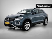 Volkswagen T-Roc - 1.5 TSI Life Edition 17 inch velgen | Automaat | Cruise cont