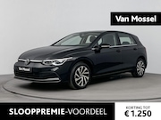 Volkswagen Golf - 1.4 eHybrid Style PHEV 204PK | COMFORTSTOELEN | NAVIGATIE |