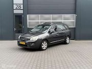 Kia Carens - 2.0 CVVT X-clusive Airco