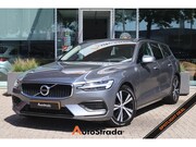 Volvo V60 - B3 Momentum Advantage 163pk | Stoelverwarming | LED | Camera