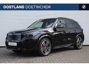 BMW iX1 - eDrive20 M Sport / Panoramadak / Trekhaak / Sportstoelen / M