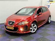 Seat Leon - 2.0 FSI Streetstyle / AUTOMAAT / DEALER ONDERHOUDEN / RIJDT
