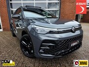 Volkswagen Tiguan - 1.5 eHybrid R-Line Edition HUD / Pano / Winterpakket