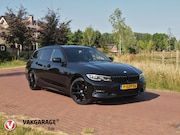BMW 3-serie - Touring 318i Business Edition | Black Optic | Apple Carplay