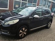 Peugeot 2008 - 1.2 VTi Allure automaat goed lezen