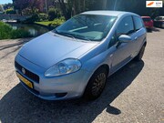 Fiat Punto - 1.2 Sportsound design by giugiaro