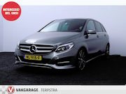 Mercedes-Benz B-klasse - 180 Business Solution/ Trekhaak/ 18'' LMV/ LED Koplampen/ Ca