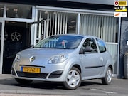 Renault Twingo - 1.2 Authentique ORG NL / AIRCO / ELEKT RAMEN / NAP
