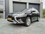 Mitsubishi Outlander - 2.4 PHEV S-Edition Leder