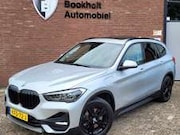 BMW X1 - XDrive25e Pano, HUD, Cam, Harman, M-stuur, Leer