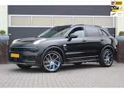 Lynk & Co 01 - 1.5 PHEV Plug-in hybrid | Trekhaak| Donkere Hemelbekleding |