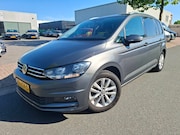 Volkswagen Touran - 1.6 TDI SCR Comfortline Business AUTOMAAT/PANO/CAMERA