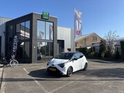 Toyota Aygo - 1.0 VVT-i x-cite Two Tone Carplay en APK t/m 1-2028