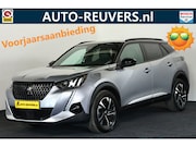 Peugeot 2008 - 1.2 PureTech GT / Panorama / 3D Cockpit / CarPlay / ACC