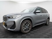 BMW iX1 - eDrive20 67 kWh, M-sport | SOH 96% | Camera