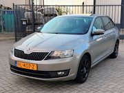 Skoda Rapid - Spaceback 1.2 TSI Greentech Edition Automaat Pano Clima Navi