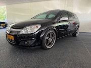 Opel Astra - 1.8 Essentia | Recaro | Panoramadak | Dab+ | Carplay | Trekh