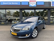 Opel Insignia - 1.6 T Business+ “NAP” Deluxe Trekhaak Elektr. Stoelen.