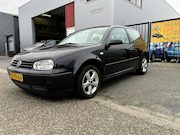 Volkswagen Golf - 1.4-16V Master Edition Airco LM Trekhaak Verzwaarde Vering A