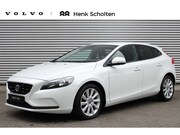 Volvo V40 - T2 Kinetic 129PK Handgeschakeld | Verwarmbare Voorruit | Tre