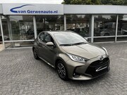 Toyota Yaris - 1.5 Hybrid TeamD | Ad. Cruise | Navi | Camera | Trekhaak afn