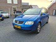 Volkswagen Touran - 1.6-16V FSI Business Automaat