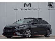 Kia ProCeed - 1.6 T-GDi 204 pk GT Panodak, JBL, Alcantara/Leder, Stoelverw