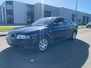 Audi A4 - 2.0 BJ 2003 AUTOMAAT AIRCO APK gekeurd