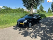 Alfa Romeo Giulietta - 1.4 T Distinctive 1e Eigenaar Airco Cruise Leder Bekleding P