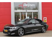 BMW 3-serie - 330e 292PK xDRIVE M SPORT | PANORAMISCH SCHUIF/KANTEL DAK |