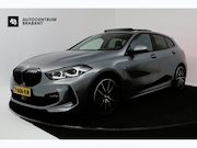 BMW 1-serie - 118i Introduction Edition (PANORAMADAK, STOELVERWARMING, CAM
