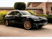 Porsche Cayenne - 3.0 S E-Hybrid 416 PK Adaptive Sport Chrono Trekhaak Luchtve