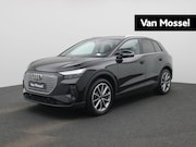 Audi Q4 e-tron - 45 Edition 82 kWh l Climate control l Navigatie l Parkeersen