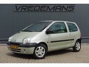 Renault Twingo - 1.2 Initiale LEDER/AIRCO